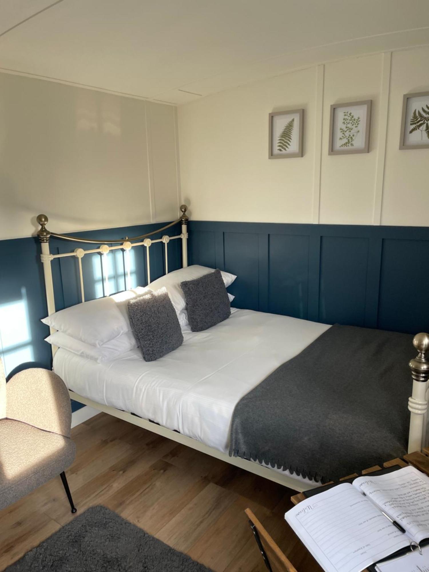 Rosemary Shepherds Hut, Clay Bank Huts Ingleby Greenhow Exterior foto